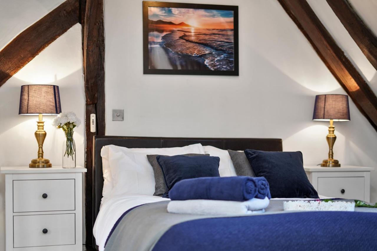 The Stunning Luxury Duplex Of Canterbury Exterior foto